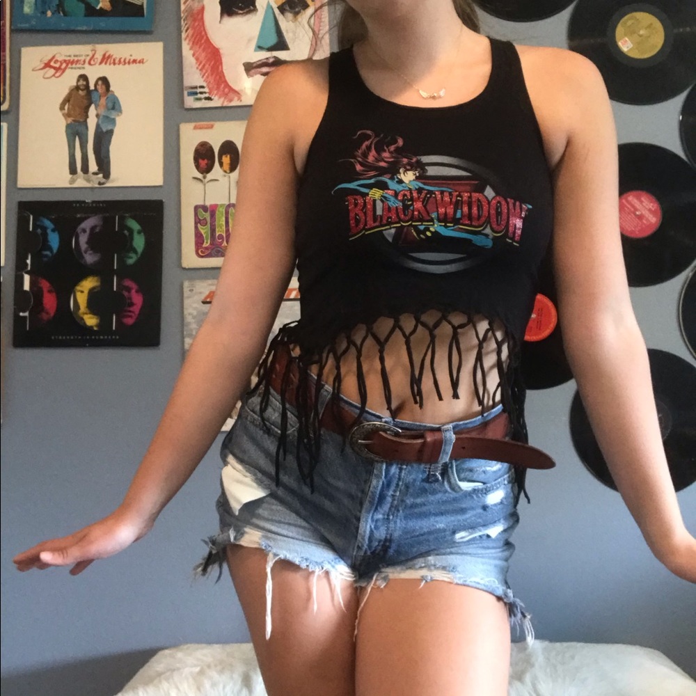 Black widow fringe crop top